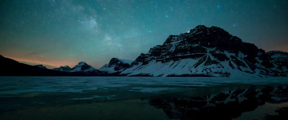 雪山星空倒影壁纸 3840×1600