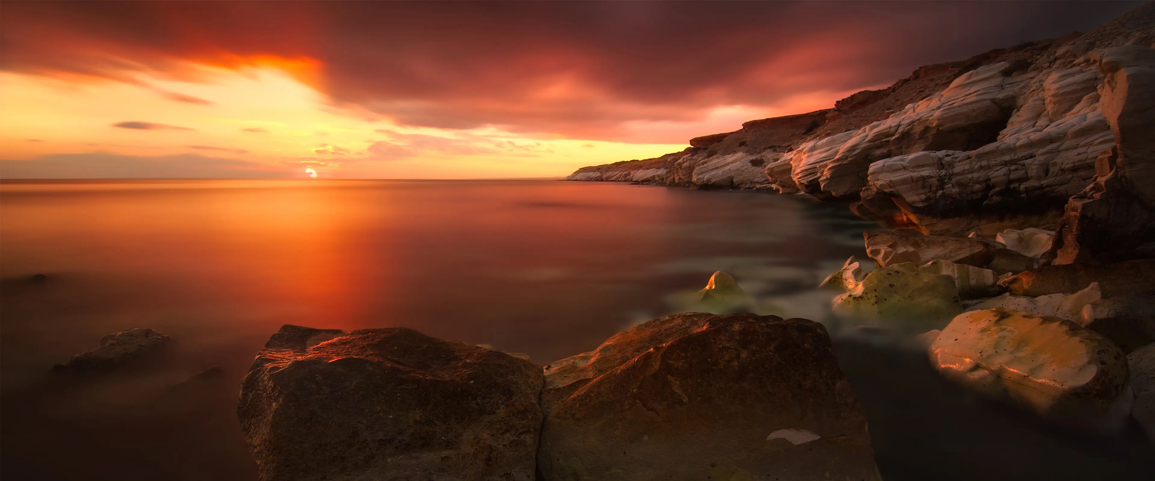 壮丽海边日落晚霞壁纸 3840×1600 预览图