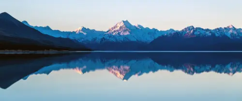 雪山湖泊镜面倒影壁纸 3840×1600 缩略图