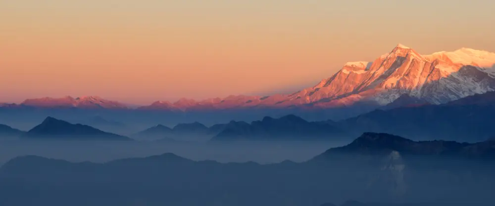 壮丽雪山日出唯美风光壁纸 3840×1600